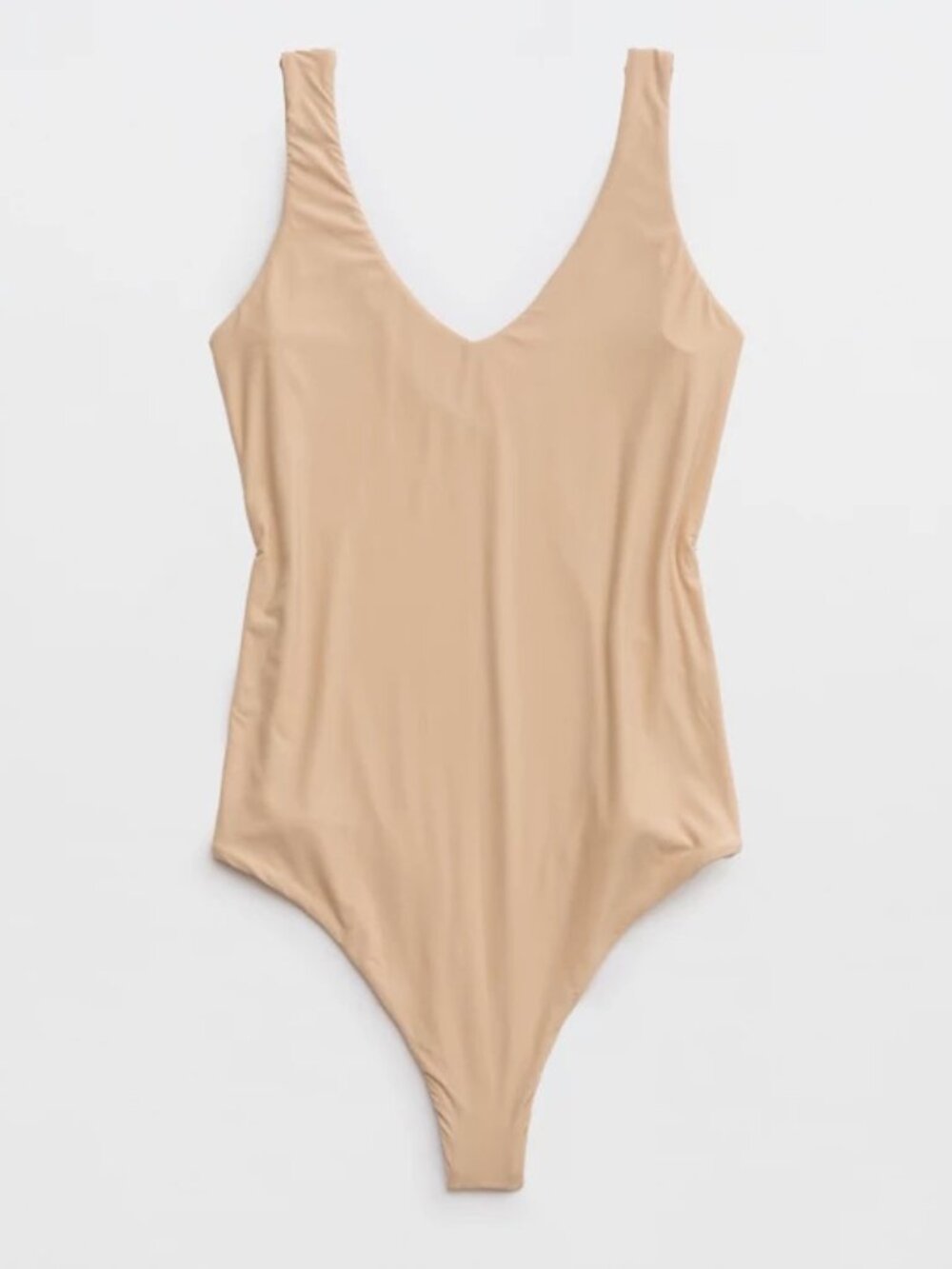 NWT Aerie/American Eagle SMOOTHEZ Plunge Bodysuit in Sand (Beige), Size Medium